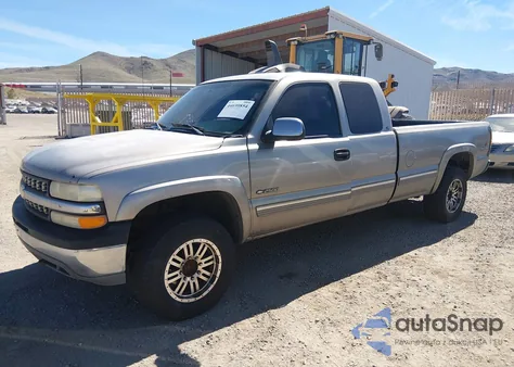 1999 Chevrolet Silverado 2500 Ls z USA, uszkodzony, nr VIN 1GCGK29U1XE224577